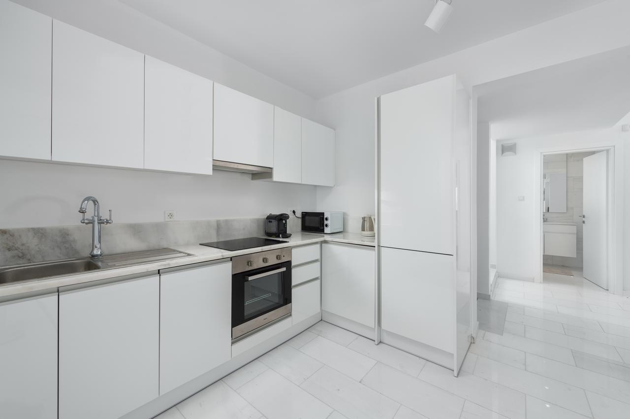 Maria & Nada Beachfront Villas Колимбия Экстерьер фото